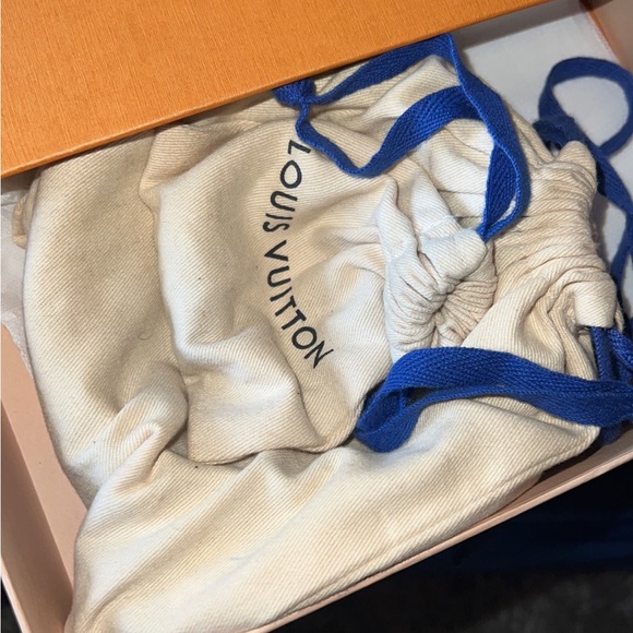 Louis Vuitton Belt black reversible size 40/100 100% authentic - Picture 3 of 7